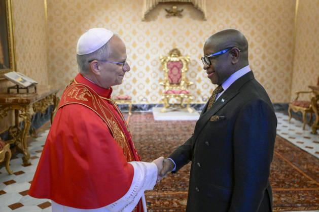 ITALY - POPE - VATICAN-2026 10 8 Italy, Rome, Vatican, 2026 10 8 Pope Leo XIV receives Mr. Julius Maada Bio, President of the Republic of Sierra Leone, in a private audience in Vatican . EDITORIAL USE ONLY - NO BOOKS Copyright: xVATICANxMEDIA xCatholicxPressxPhotox