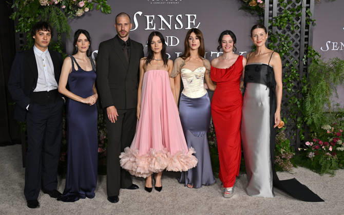 ˜Sense and Sensibility™ Los Angeles Premiere Frank Dillane, Stacy Martin, Herbert Nordrum, Esme Creed-Miles, Daisy Edgar-Jones, Bethany Slater and Caitriona Balfe arriving at the Sense and Sensibility Los Angeles premiere held at the United Theatre in Los Angeles, Ca. on October 7, 2026. Los Angeles United Theatre California USA Copyright: xStarbuck xAFF-USA.COMx