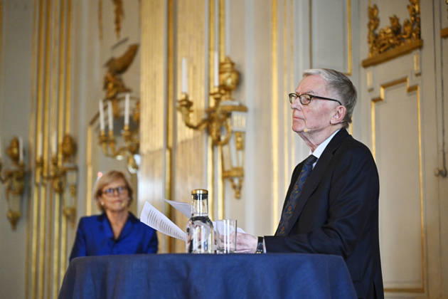 Ingrid Carlberg, Permanent Secretary of the Swedish Academy, announces that Canadian author Anne Carson has been awarded the 2026 Nobel Prize in Literature at Börshuset in Stockholm, Sweden, on October 8, 2026. STOCKHOLM, SWEDEN x10430x Copyright: xChristinexOlsson TTx NOBEL PRIZE IN LITERATURE 2026 9EOlcvh_QEQ