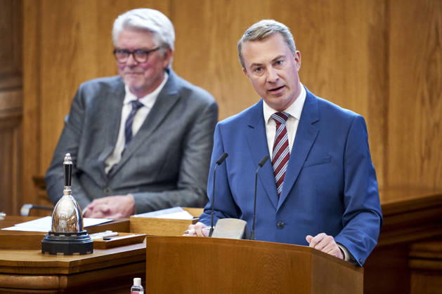 Opening debate in the Danish Parliament Morten Messerschmidt, chairman of the Danish People s Party at the podium during the opening debate of the Parliament in the Parliament Hall at Christiansborg on Thursday, October 8, 2026. , Copenhagen Denmark Copyright: RitzauxScanpix ThomasxTraasdahlx spdk20261008-130759-L