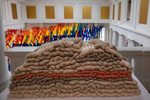 Exhibition Au dela by Sheila Hicks PHOTOPQR VOIX DU NORD FLORENT MOREAU October 8, 2026 LILLE October 8, 2026 The exhibition Au dela by artist Sheila Hicks, is on view at the Palais des Beaux-Arts PHOTO FLORENT MOREAU LA VOIX DU NORD LILLE, FRANCE, OCTOBER 8, 2026 Sheila Hicks – Beyond exhibition at the Palais des Beaux Arts in Lille The internationally renowned American artist presents a new installation in the museum’s atrium, exploring textile fiber through monumental works created especially for the space HAUTS-DE-FRANCE France Copyright: xPHOTOPQR VOIXxDUxNORD MAXPPPxFLORENTxMOREAUx 20261008VDN9616 20261008VDN9616
