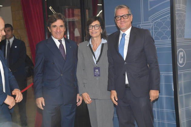 IPA89427703 - Rome, Teatro Sistina: Celebration marking the 150th anniversary of *Corriere della Sera*. Pictured: Fiorenza Sarzanini and Urbano Cairo  Copyright: xVincenzoxLandix xVincenzoxLandix IPA89427703