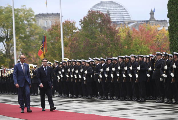 British Prime Minister Burnham welcomed with military ceremony in Berlin BERLIN, GERMANY - OCTOBER 8: German Chancellor Friedrich Merz (L) and British Prime Minister Andy Burnham (2nd L) walk past the honour guards with a military ceremony at the Federal Chancellery in Berlin, Germany, on October 8, 2026. Halil Sagirkaya Anadolu Berlin Germany. Editorial use only. Please get in touch for any other usage.  Copyright: x2026xAnadoluxHalilxSagirkayax