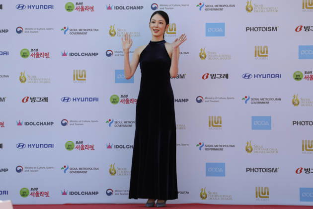 red carpet at Seoul Drama Awards in South Korea South Korean actress Choi Hyo-ju poses for photos on the red carpet during the 21st Seoul International Drama Awards in Seoul, South Korea, on October 08, 2026. Seoul South Korea  Copyright: xMatrixxImages JungxUi-Chelx