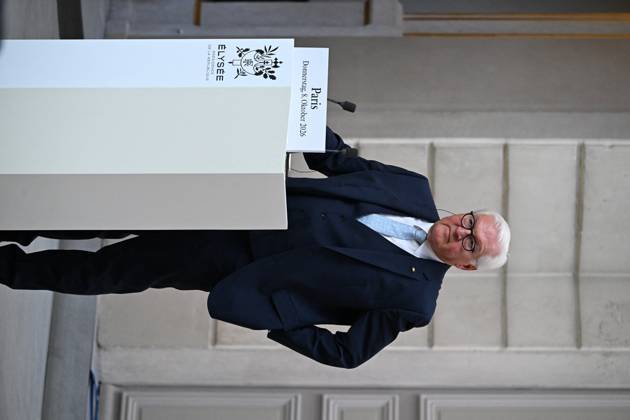 French And German Presidents Press Conference - Paris German President Frank Walter Steinmeier attends a joint press conference with French President Emmanuel Macron at the Elysee Palace in Paris, France on Undated. Photo by Eric Tschaen Pool ABACAPRESS.COM PARIS IDF France Copyright: xTschaenxEric Pool ABACAx