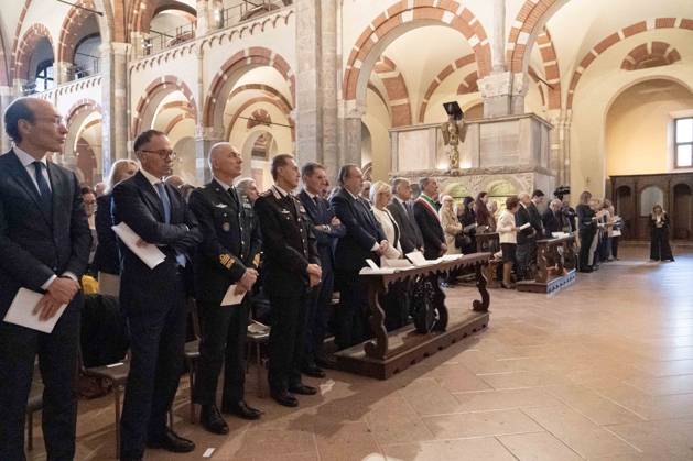 IPA89429926 - Milan, October 8, 26, Basilica of St. Ambrose, Eucharistic celebration marking the 25th anniversary of the Linate plane crash Copyright: xGiuliaxSciaccax xGiuliaxSciaccax IPA89429926
