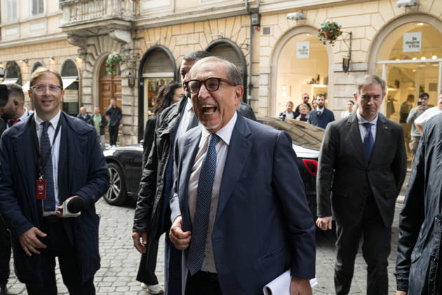 IPA89429549 - Senate President Ignazio La Russa upon his arrival at the Teatro Sistina for the celebrations marking the 150th anniversary of the *Corriere della Sera*, in Rome, Italy, on October 8, 2026. Flavio Brancaleone Fotogramma Copyright: xFLAVIO_BRANCALONEx xx IPA89429549