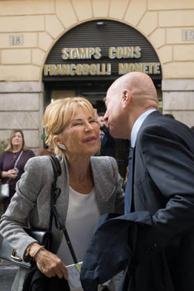 IPA89429531 - Journalist Lilli Gruber arrives at the Teatro Sistina for the celebrations marking the 150th anniversary of the *Corriere della Sera* in Rome, Italy, on October 8, 2026. Flavio Brancaleone Fotogramma Copyright: xFLAVIO_BRANCALONEx xx IPA89429531