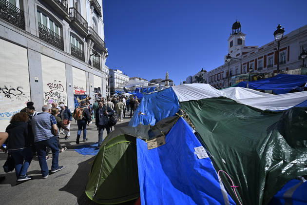 87-year-old symbol of Spain’s housing crisis dies 2 weeks after eviction MADRID, SPAIN - OCTOBER 8: A tent protest set up by Spaniards at Puerta del Sol on September 26, calling on the central and regional governments to take action over the housing crisis, continues in Madrid, Spain, on October 8, 2026. Maricarmen Abascal, known publicly as Maricarmen, the 87-year-old woman whose eviction from her longtime Madrid home sparked housing protests across Spain, died on Wednesday. Burak Akbulut Anadolu Madrid Spain. Editorial use only. Please get in touch for any other usage.  Copyright: x2026xAnadoluxBurakxAkbulutx