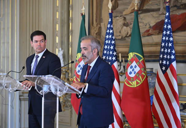 US Secretary of State Marco Rubio visits Portugal LISBON, PORTUGAL - OCTOBER 8: US Secretary of State Marco Rubio (L) and Portuguese Foreign Minister Paulo Rangel (R) hold a joint press conference at the Necessidades Palace, home to Portugal s Foreign Ministry, in Lisbon, Portugal, on October 8, 2026. Zed Jameson Anadolu Lisbon Portugal. Editorial use only. Please get in touch for any other usage. Copyright: x2026xAnadoluxZedxJamesonx