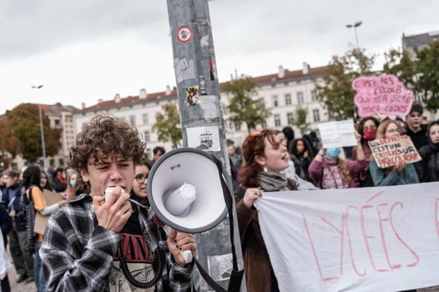 Protest against eduction conditions continues in Nancy NANCY, FRANCE - OCTOBER 8: Students holding placards take to the streets to protest education conditions in Nancy, France, on October 8, 2026. Students are taking part in a nationwide high-school mobilization over school conditions and demands for greater education resources, while security units remain deployed around several locations in the city. Muhammed Said Tako Anadolu Nancy France. Editorial use only. Please get in touch for any other usage. Copyright: x2026xAnadoluxMuhammedxSaidxTakox