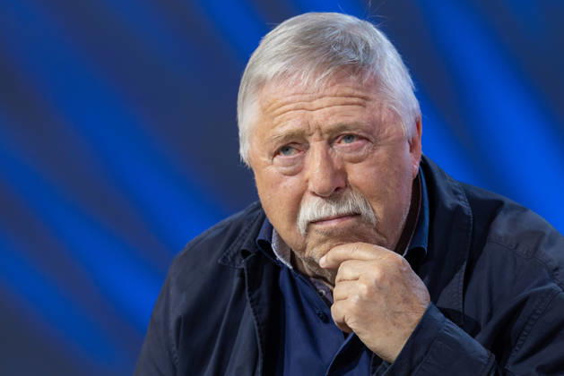 Buchmesse Frankfurt 2026 Wolf Biermann präsentiert auf der Literaturbühne von ARD, ZDF und 3sat sein Buch Ihr löscht das Feuer mit Benzin ., Frankfurt am Main Hessen Deutschland Messegelände