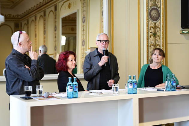 Stefan Hippler, Viola Klein, Joachim Klement und Sabine Mutschke beim Pressegespräch und Präsentation des 16. HOPE-Award zur 18. Hope Gala 2026 im Schauspielhaus Dresden. Dresden, 08.10.2026