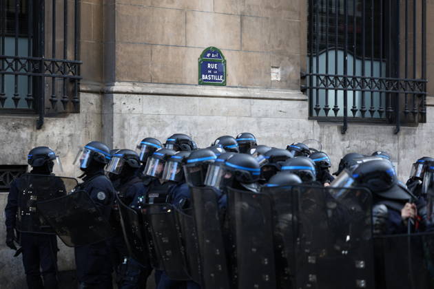 Student Protest - Paris Police forces during a demonstration at Place de la Bastille, in Paris, France on October 8, 2026, as part of a nationwide protest movement over learning conditions. Since late September, pupils have barred the entrances to hundreds of schools, complaining of teacher absences, overloaded timetables, dilapidated classrooms and buildings ill-adapted to rising temperatures, among other grievances. Photo by Raphael Lafargue ABACAPRESS.COM Paris France Copyright: xLafarguexRaphael ABACAx
