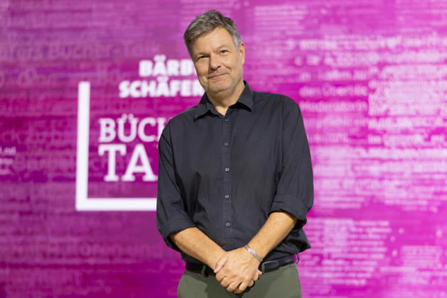 Buchmesse Frankfurt 2026 Robert Habeck stellt auf der Literaturbühne von ARD, ZDF und 3sat sein neues Buch Arctic Meltdown vor., Frankfurt am Main Hessen Deutschland Messegelände