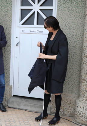 Amira Casar at the unveiling of her beach cabana during the 37th Dinard British and Irish Film Festival, France, on October 8, 2026. Denis Guignebourg, Bestimage. 37th Dinard British Irish Film Festival on October 8, 2026, in Dinard, France. Dinard, France Copyright: xDenisxGuignebourgx xBestimagexDenisxGuignebourgx xBestimagex