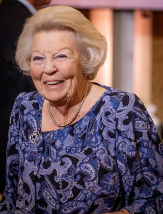 08-10-2026 Palace Queen Maxima, with King Willem-Alexander and Princess Beatrix, presented the 2026 Appeltjes van Oranje awards at palace Noordeinde in The Hague. Winners are Stek Den Haag, Mega D youth foundation and Stchting Doors Wide Open. Â Copyright: xPPEx
