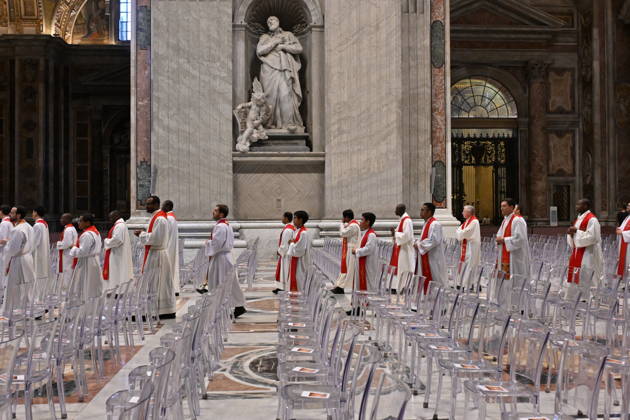RECORD DATE NOT STATED MESSA_PAPA_2026 Italy, Rome, Vatican, 2026 10 8 Pope Leo XIV celebrates Holy Mass for the academic year at the Pontifical Universities in St Peter s Basilica in the Vatican . EDITORIAL USE ONLY - NO BOOKS Copyright: xAlessiaxGiuliani Catholicpressphotox