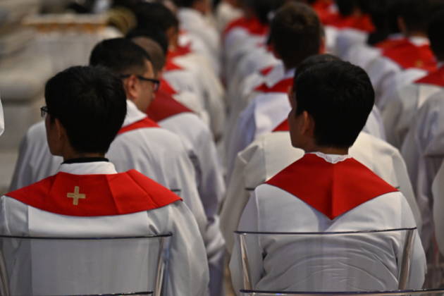 IPA89434032 - Italy, Rome, Vatican, October 8, 2026: Pope Leo XIV celebrates Holy Mass for the start of the academic year at the Pontifical Universities in St. Peter s Basilica in the Vatican. Photograph by ALESSIA GIULIANI Catholic Press Photo  Copyright: xx xAlessiaxGiuliani Catholipressphox IPA89434032