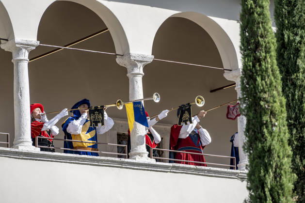 IPA89434774 - ASCOLI PICENO, ITALY OCTOBER 8, 2026: Prime Minister Giorgia Meloni attends the presentation and inauguration ceremony for the Palazzo Saladini Pilastri complex and its historic park in Ascoli Piceno. The restoration project is part of the PINQuA program for urban regeneration and the enhancement of the city™s historical heritage. (Photo: Andrea Vagnoni IPA Agency) Copyright: xAndreaxVagnonix xx IPA89434774