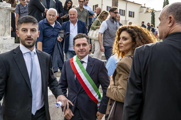 IPA89434775 - ASCOLI PICENO, ITALY OCTOBER 8, 2026: Prime Minister Giorgia Meloni attends the presentation and inauguration ceremony for the Palazzo Saladini Pilastri complex and its monumental park in Ascoli Piceno. The restoration project is part of the PINQuA program for urban regeneration and the enhancement of the city™s historical heritage. Pictured: Ascoli Mayor P. Marco Fioravanti. (Photo: Andrea Vagnoni IPA Agency) Copyright: xAndreaxVagnonix xx IPA89434775