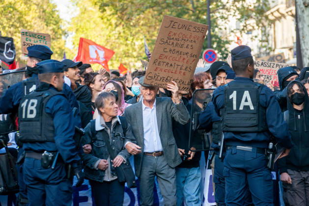 Student Protest - Paris Hundreds of high school students occupy Place de la Bastille in Paris, France on October 8, 2026, following the success of the October 6 protest, calling to continue and amplify the movement. Photo by ABACAPRESS.COM Paris France Copyright: xPrezatxDenis ABACAx