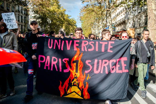 Student Protest - Paris Hundreds of high school students occupy Place de la Bastille in Paris, France on October 8, 2026, following the success of the October 6 protest, calling to continue and amplify the movement. Photo by ABACAPRESS.COM Paris France Copyright: xPrezatxDenis ABACAx