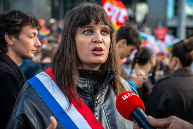 Student Protest - Paris French deputy Alma Dufour of La France Insoumise (LFI) joins high school students during their occupation of Place de la Bastille in Paris, France on October 8, 2026, as part of the protest movement initiated after the October 6 demonstration. Photo by ABACAPRESS.COM Paris France Copyright: xPrezatxDenis ABACAx