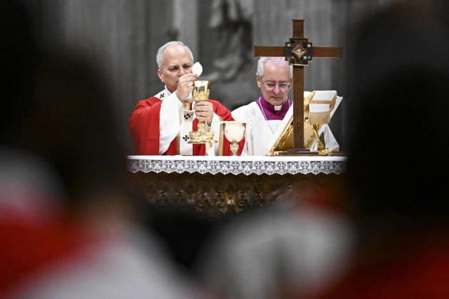 October 8, 2026, Vatican City, Vatican City: Pope Leo leads a mass for the inauguration of the academic year at the Pontificial University in Saint Peter s Square, Vatican City, 8 October 2026. ANSA RICCARDO ANTIMIANI. Vatican City Vatican City - ZUMAa110 20261008_zaf_a110_022 Copyright: xRiccardoxAntimianix