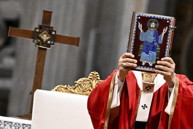 October 8, 2026, Vatican City, Vatican City: Pope Leo leads a mass for the inauguration of the academic year at the Pontificial University in Saint Peter s Square, Vatican City, 8 October 2026. ANSA RICCARDO ANTIMIANI. Vatican City Vatican City - ZUMAa110 20261008_zaf_a110_023 Copyright: xRiccardoxAntimianix