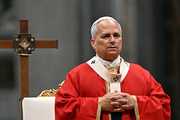 IPA89439188 - Italy, Rome, Vatican, October 8, 2026: Pope Leo XIV celebrates Holy Mass for the academic year at the Pontifical Universities in St. Peter s Basilica in the Vatican. Photograph by ALESSIA GIULIANI Catholic Press Photo Copyright: xx xAlessiaxGiuliani Catholipressphox IPA89439188