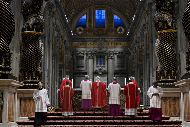 ITALY - POPE - VATICAN-2026 10 8 Italy, Rome, Vatican, 2026 10 8 Pope Leo XIV officiates the holy mass for the inauguration of the academic year of the pontifical universities at the St. Peter s Basilica in the Vatican. EDITORIAL USE ONLY - NO BOOKS Copyright: xVATICANxMEDIA xCatholicxPressxPhotox