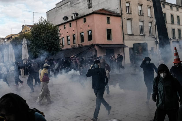 Protest against eduction conditions continues in Nancy NANCY, FRANCE - OCTOBER 8: Police intervene with tear gas during student protest against education conditions in Nancy, France, on October 8, 2026. Students took part in a nationwide high-school mobilization over school conditions and demands for greater education resources. Muhammed Said Tako Anadolu Nancy France. Editorial use only. Please get in touch for any other usage. Copyright: x2026xAnadoluxMuhammedxSaidxTakox