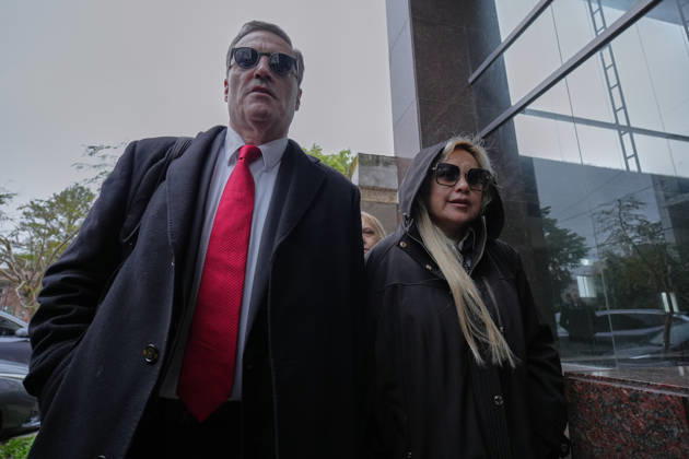 Closing arguments begin in the Maradona s death in Argentina SAN ISIDRO, ARGENTINA - OCTOBER 8: Maradona s ex-wife Veronica Ojeda arrives at the courthouse as prosecutors and plaintiff attorneys present their closing arguments before Oral Criminal Court No. 7 in San Isidro, Argentina on October 8, 2026. The trial has entered its final stage, with the accusing parties seeking severe penalties against seven medical professionals charged with homicide with eventual intent over allegations of negligent and indifferent medical care that contributed to Maradona’s death. Luciano Gonzalez Anadolu San Isidro Argentina. Editorial use only. Please get in touch for any other usage. Copyright: x2026xAnadoluxLucianoxGonzalezx