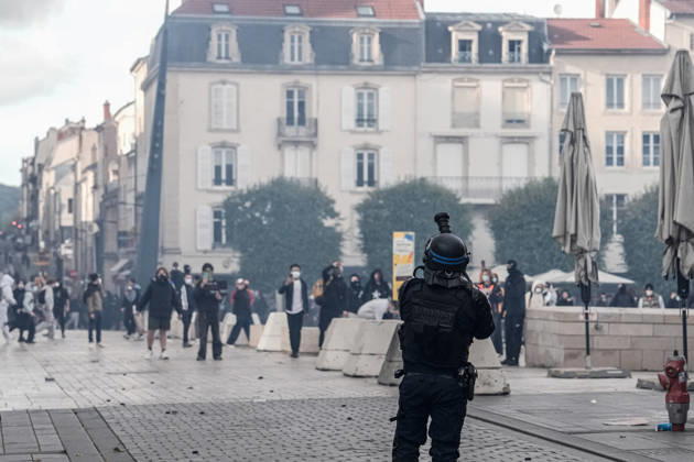 Protest against eduction conditions continues in Nancy NANCY, FRANCE - OCTOBER 8: Police intervene with tear gas during student protest against education conditions in Nancy, France, on October 8, 2026. Students took part in a nationwide high-school mobilization over school conditions and demands for greater education resources. Muhammed Said Tako Anadolu Nancy France. Editorial use only. Please get in touch for any other usage. Copyright: x2026xAnadoluxMuhammedxSaidxTakox
