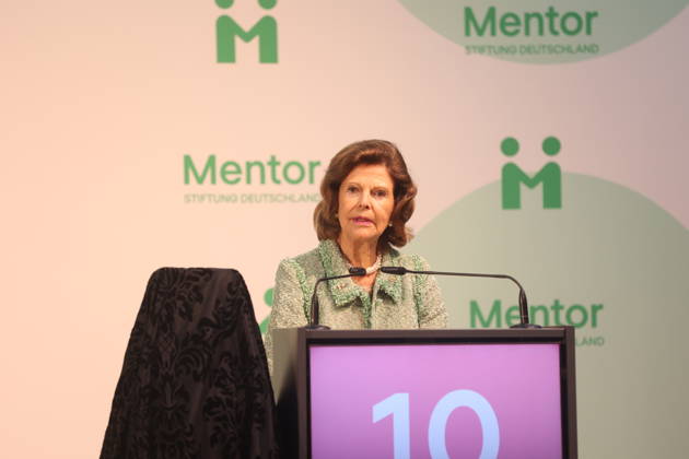 Königin Silvia von Schweden beim Jubiläum der Mentor-Stiftung auf der Insel Mainau. Mainau, 08.10.2026 Copyright: xAgenturxMatthiasxWehnertx xM.xGränzdörferx