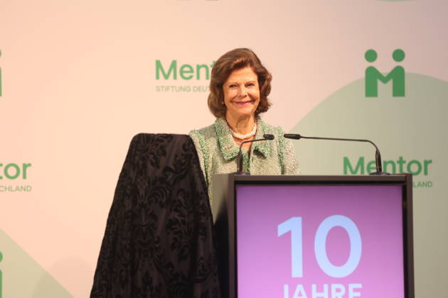 Königin Silvia von Schweden beim Jubiläum der Mentor-Stiftung auf der Insel Mainau. Mainau, 08.10.2026 Copyright: xAgenturxMatthiasxWehnertx xM.xGränzdörferx