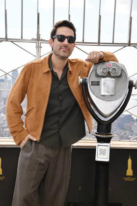 NEW YORK, NY- OCTOBER 8: Ed Weeks at the Empire State Building to Celebrate the Premiere of CBS New Series, Eternally Yours on October 8, 2026 in New York City. Copyright: xmpi099 MediaPunchx