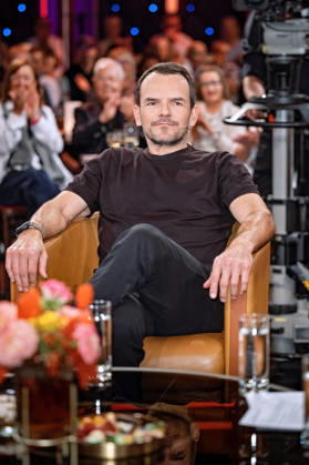 MDR - Riverboat. TV-Koch Steffen Henssler anläßlich der Aufzeichnung der MDR - Talkshow Riverboat am 08.10.2026 in der Mediacity Leipzig. 20261008SFL0030