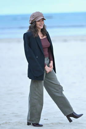 37th Dinard British Irish Film Festival Day 2 FC Jury members Zoe Adjani, attend the inauguration of the beach hut bearing Amira Casar name during Day Two of the 37th Dinard British Irish Film Festival on October 8, 2026 in Dinard, France Photo by Franck Castel ABACAPRESS.COM Dinard Copyright: xCastelxFranck ABACAx