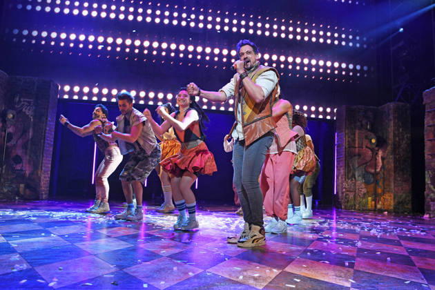 Showfinale bei der & JULIA MUSICALPREMIERE im Stage Palladium Theater in Stuttgart am 08.10.2026