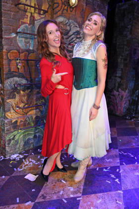 Anita Hofmann, Sabrina Weckerlin bei der & JULIA MUSICALPREMIERE im Stage Palladium Theater in Stuttgart am 08.10.2026