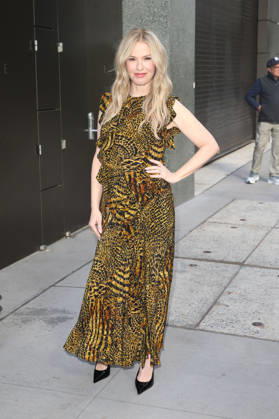 October 8, 2026, New York, New York, USA: LESLIE GROSSMAN arrives at ABC Studios New York USA  - ZUMAh16_ 20261008_zaf_h16_025 Copyright: xDanxHerrickx