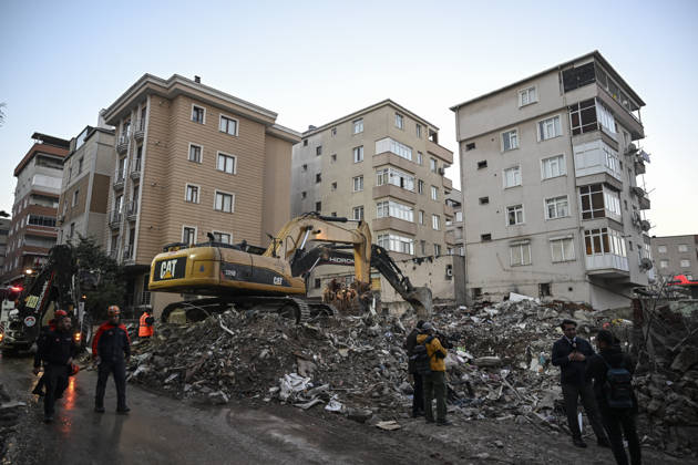 Search and rescue efforts completed in partially collapsed building in Istanbul ISTANBUL, TURKIYE - OCTOBER 9: Search and rescue efforts are completed at the site of a seven-story building that partially collapsed in the Maltepe district of Istanbul, Turkiye, on October 09, 2026. Murat Sengul Anadolu Istanbul Turkey. Editorial use only. Please get in touch for any other usage.  Copyright: x2026xAnadoluxMuratxSengulx