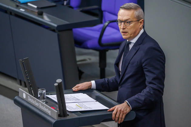 Bundestag Karsten Wildberger (CDU), Bundesminister fuer Digitales und Staatsmodernisierung, im Deutschen Bundestag am 09.10.26 in Berlin. Berlin Berlin Deutschland Bundestag
