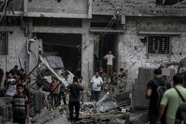 Israeli army continues its attacks on Gaza despite the ceasefire GAZA CITY, PALESTINE - OCTOBER 9: Palestinian civilians and emergency responders search through the debris of damaged residential buildings following an Israeli military airstrike in the Sabra neighborhood, south of Gaza City, Palestine on October 9, 2026. Multiple dead and wounded, including women and children, were reported as rescue teams worked under severe resource shortages to extract survivors from beneath destroyed structures. Saeed M. M. T. Jaras Anadolu Gaza City Gaza. Editorial use only. Please get in touch for any other usage.  Copyright: x2026xAnadoluxSaeedxM.xM.xT.xJarasx