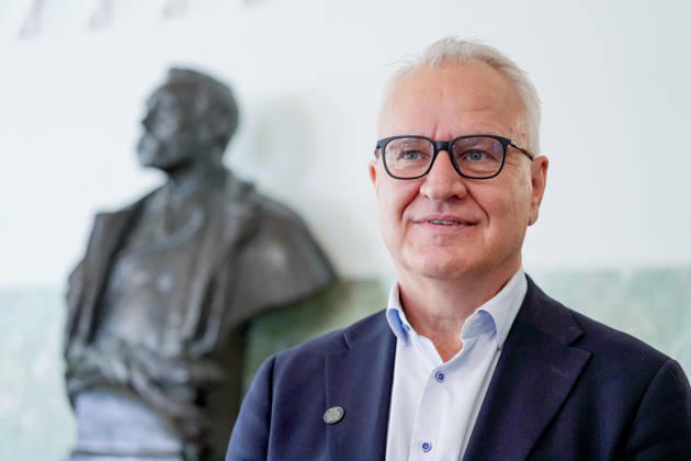 Nobels Fredspris 2026 Oslo 20261009. Direktor ved Nobelinstituttet, Kristian Berg Harpviken, for kunngjoringen av Nobels fredspris 2026 pa Nobelinstituttet. Foto: Javad Parsa NTB Oslo Norge NhAOZiqRSlQ EDITORIAL USE ONLY Ref:_BNC_POLNhAOZiqRSlQ.jpg Copyright: xJavadxParsax xNTBx