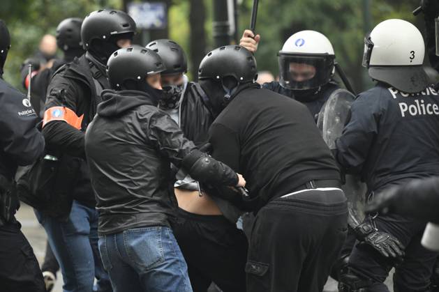 FGTB national demonstration « Pas dans nos poches ! » BRUSSELS, BELGIUM - OCTOBER 09 : FGTB national demonstration « Pas dans nos poches ! »against federal government budget measures on October 9, 2026 in Brussels, Belgium, 09 10 2026 Brussels Belgium Copyright: xPhilipxReynaersx