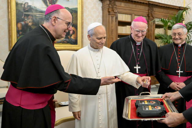 ITALY- REL VATICAN -POPE LEO XVI DURING A PRIVATE AUDIENCE WITH BISHOPS OF HONDURAS ON PRIVATE VISIT AS PART OF THEIR AD LIMINA APOSTOLORUM October 9, 2026 ITALY REL - Vatican, October 9, 2026 Pope Leo XIV receives the bishops of Honduras on a private visit as part of their Ad Limina Apostolorum visit EDITORIAL USE ONLY - NO BOOKS Copyright: xVATICANxMEDIAx xCatholicxPressxPhotox