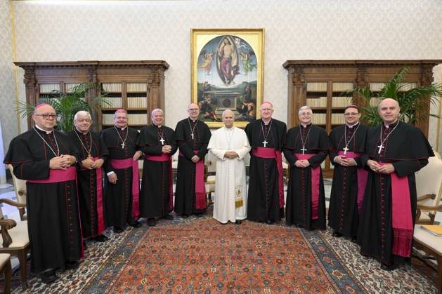 ITALY- REL VATICAN -POPE LEO XVI DURING A PRIVATE AUDIENCE WITH BISHOPS OF HONDURAS ON PRIVATE VISIT AS PART OF THEIR AD LIMINA APOSTOLORUM October 9, 2026 ITALY REL - Vatican, October 9, 2026 Pope Leo XIV receives the bishops of Honduras on a private visit as part of their Ad Limina Apostolorum visit EDITORIAL USE ONLY - NO BOOKS Copyright: xVATICANxMEDIAx xCatholicxPressxPhotox